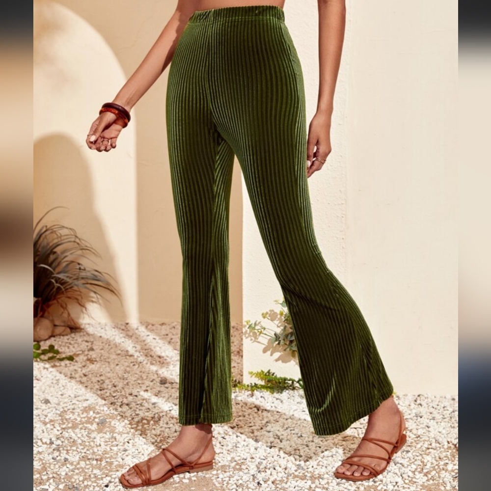 NWOT SHEIN Olive Green Ribbed Velvet Flared Bell Bottom Pants - Picture 2 of 11